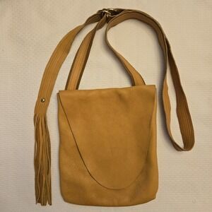 Hobo International Crossbody Soft Leather Butterscotch Yellow Tassel Fringe Boho